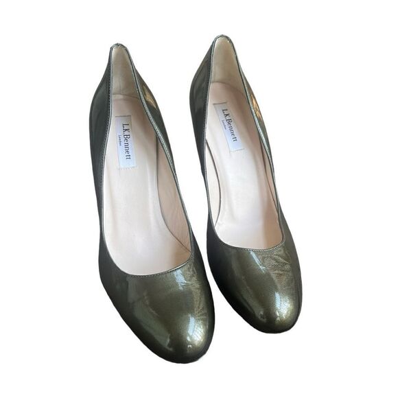 LK BENNETT STILA COURTS OLIVE PATENT ROUND HEELS PUMPS 39 - Picture 2 of 6